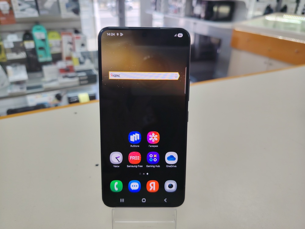 Смартфон Samsung Galaxy S22 8/128
