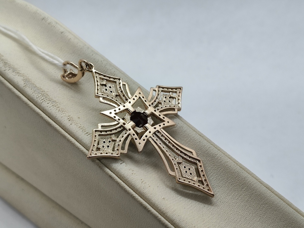 ПОДВЕСКА КРЕСТ С КАМНЯМИ (Au 585)