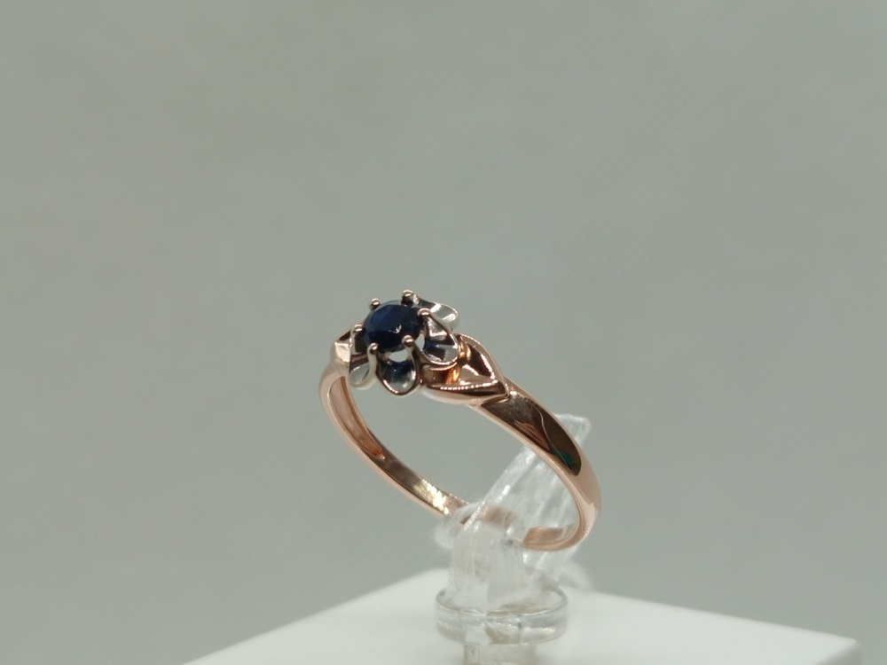 КОЛКМ585 КОЛЬЦО С КАМНЕМ (Au 585)