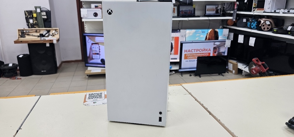 Игровая приставка Xbox Series X 1Tb