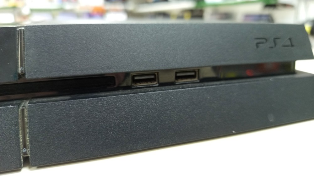 Игровая приставка PlayStation 4 FAT 500GB