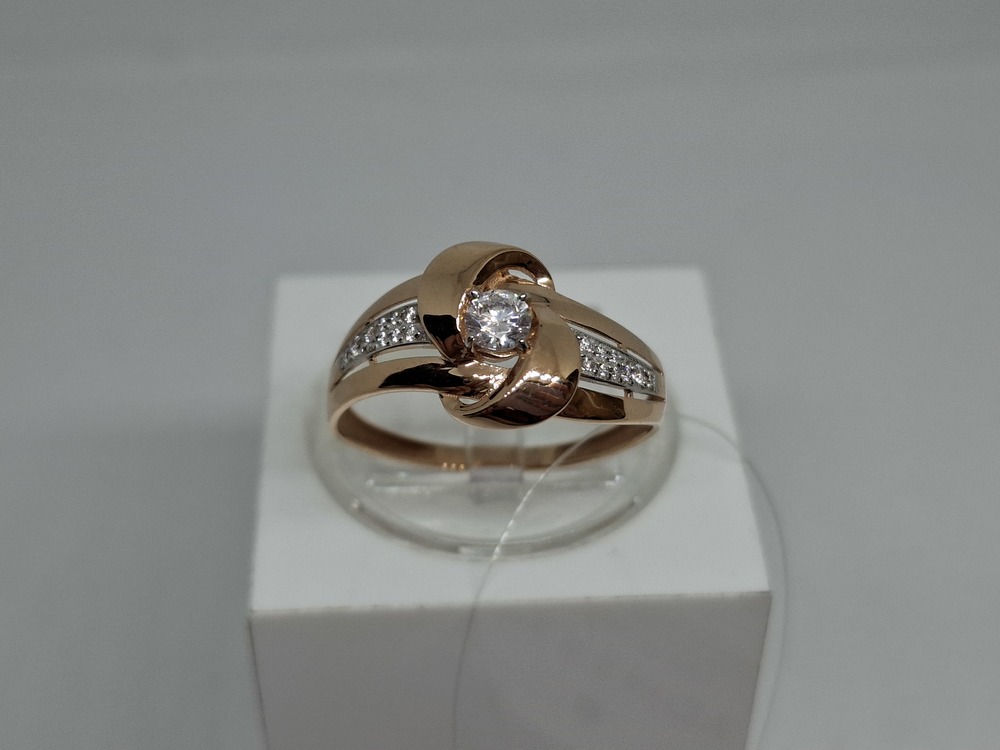 КОЛЬЦО С КАМНЯМИ (Au 585)