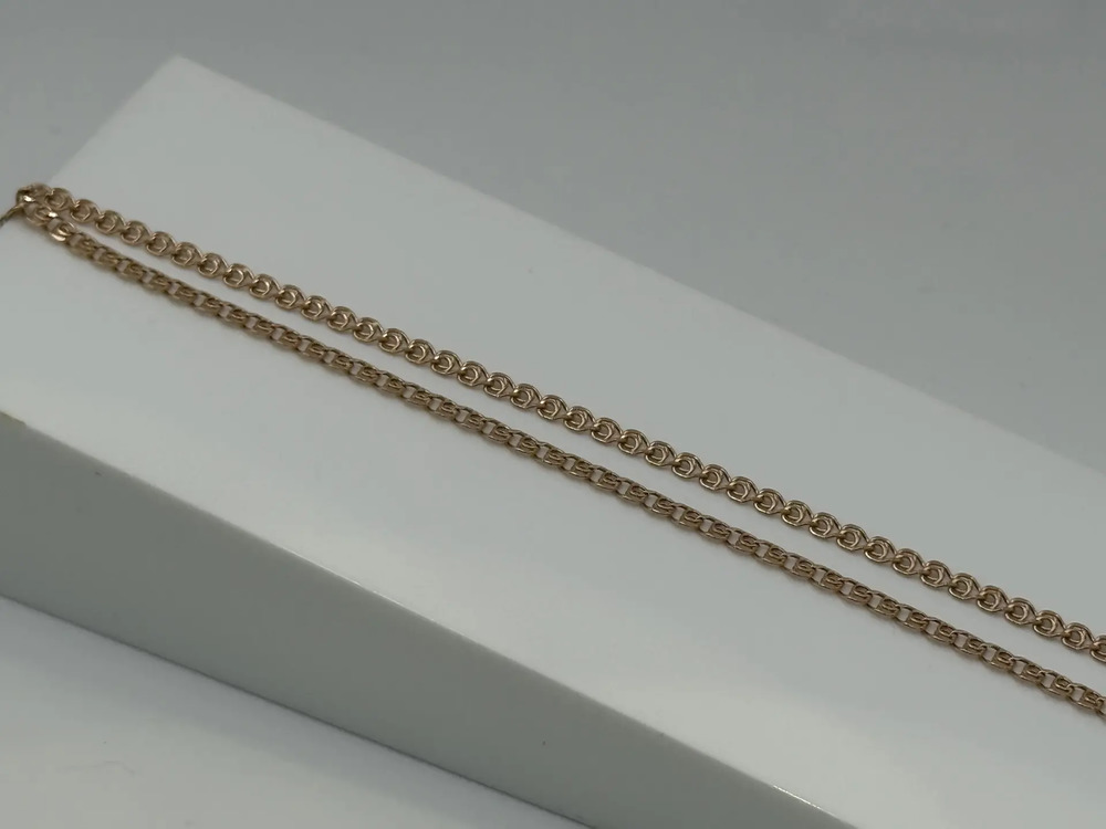 ЦЕПЬ ПУСТОТЕЛАЯ Лав (Au 585)