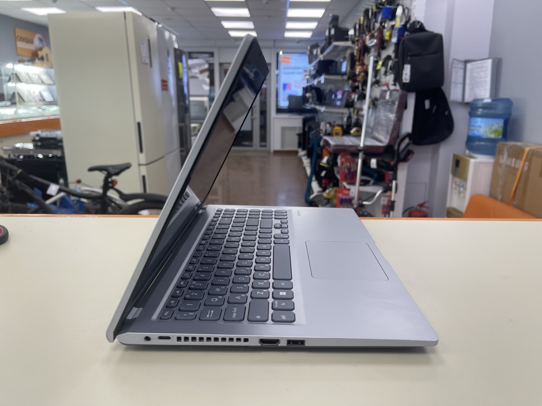 Ноутбук ASUS; Ryzen 5 3500U, Radeon Vega 8, 8 Гб, 512 GB, Нет