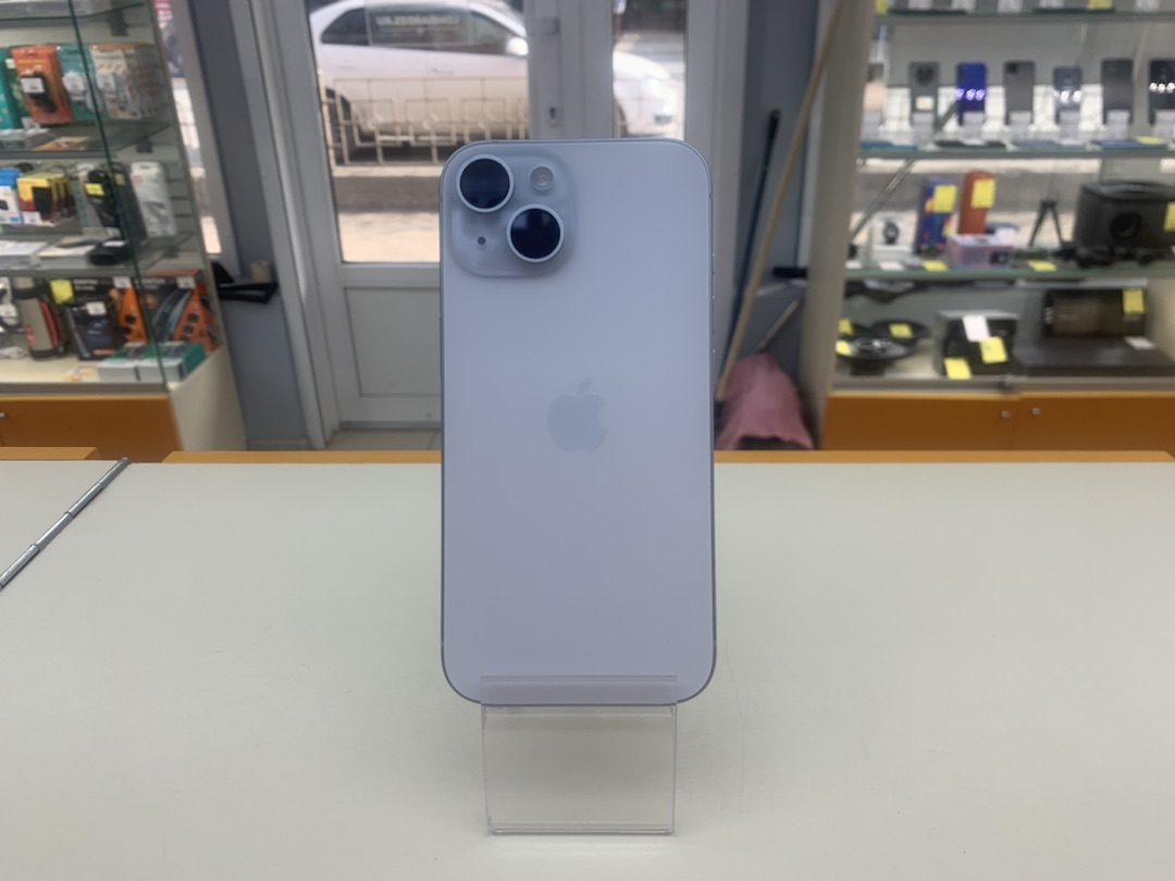Смартфон Apple Iphone 15 128Gb
