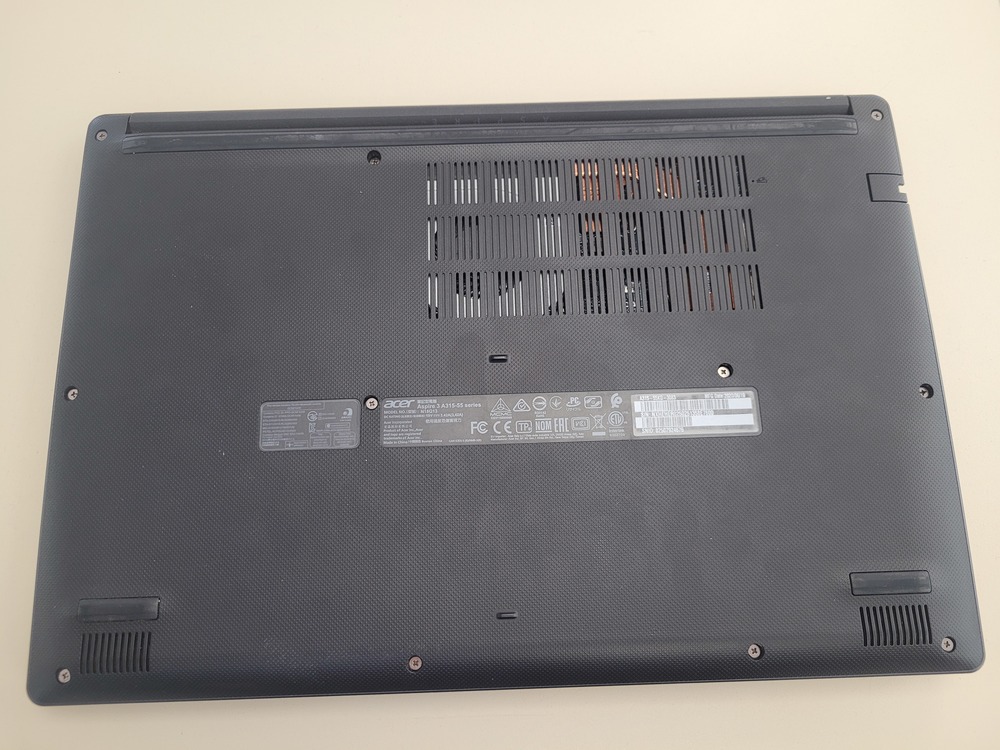 Ноутбук Acer; Core i3-8130U, GeForce MX130, 8 Гб, 256 Гб, Нет