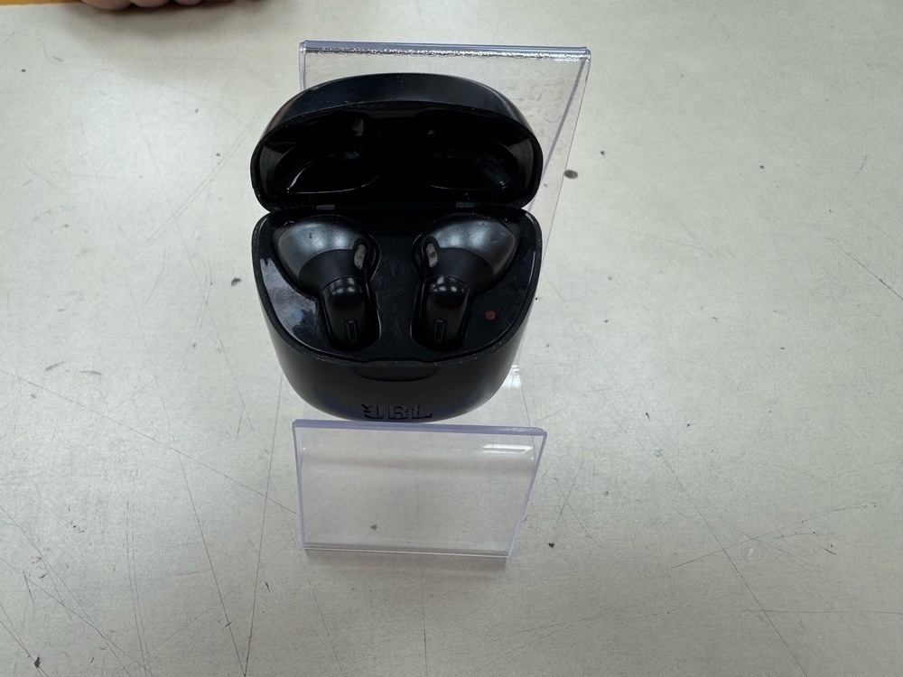 Наушники беспроводные JBL Tune 225 TWS;