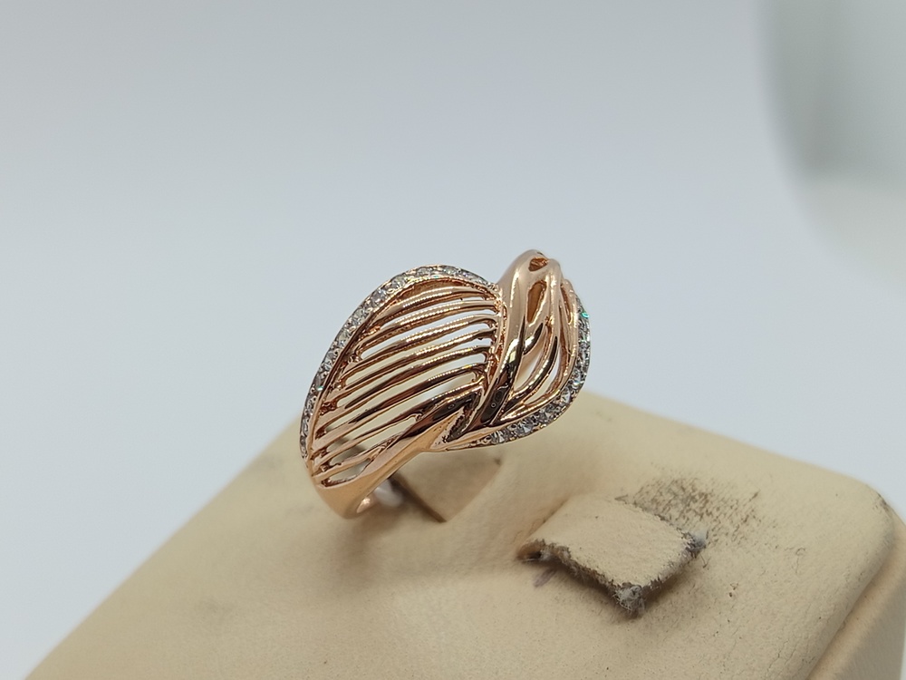 КОЛЬЦО С КАМНЯМИ (Au 585)