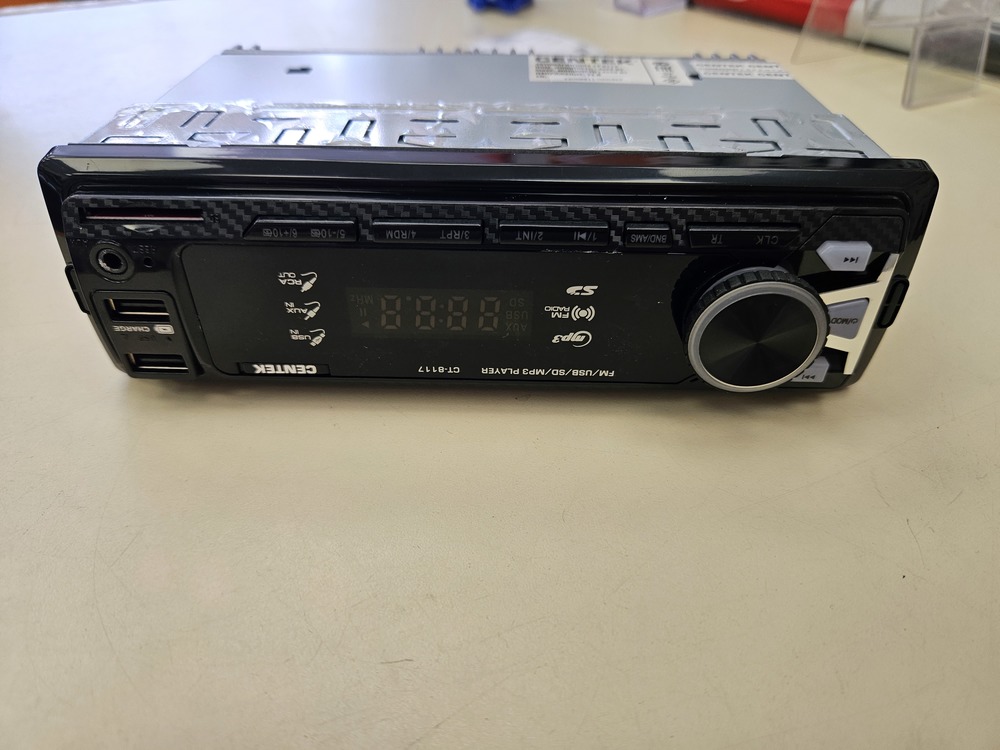Автомагнитола Centek CT-8117