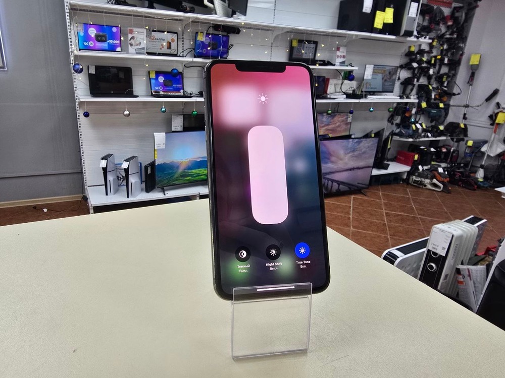 Смартфон Apple iPhone 11 Pro Max 64Gb