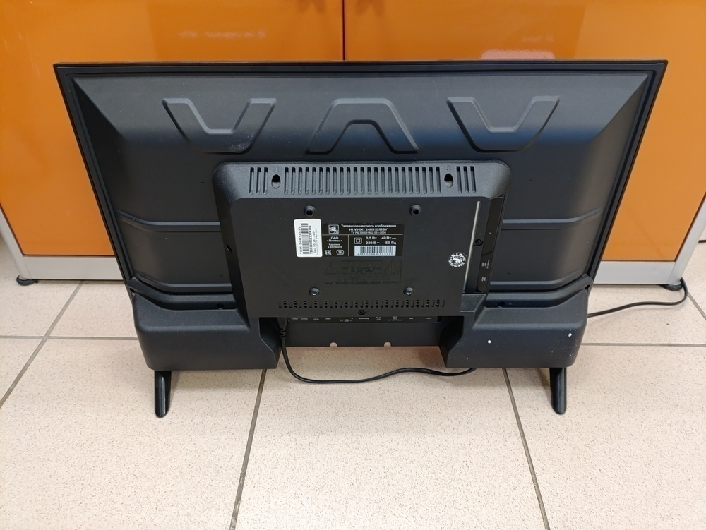 LED Телевизор HI VHIX-24H152MSY