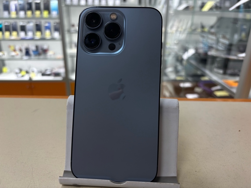 Смартфон Apple iPhone 13 Pro 128Gb