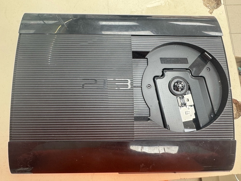 Игровая приставка PlayStation 3 120GB