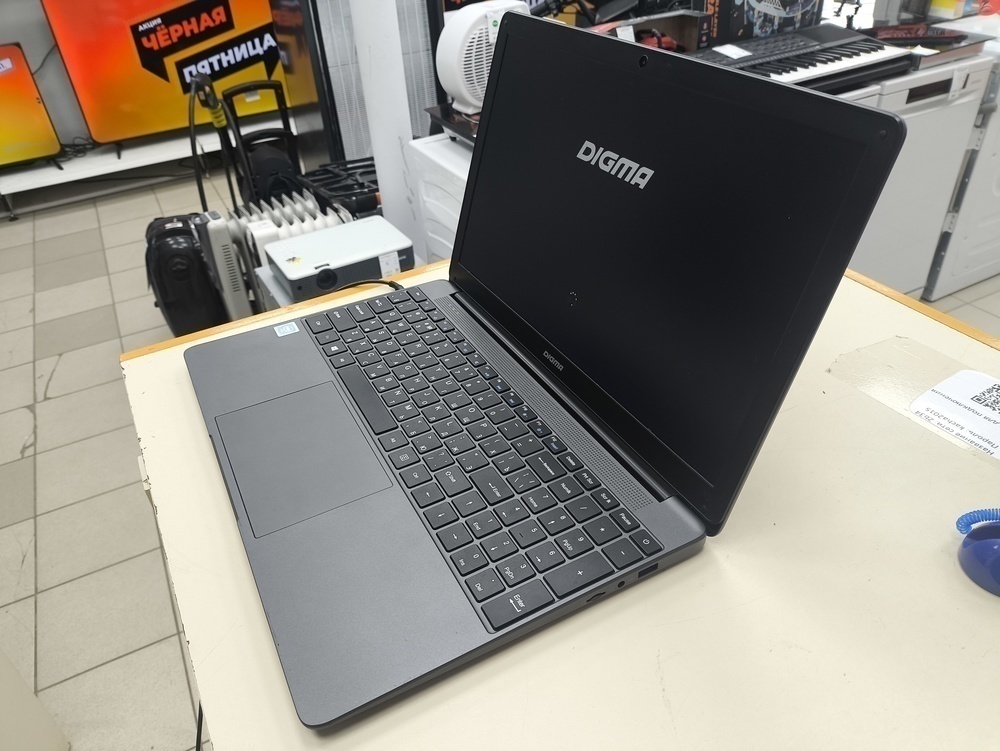 Ноутбук DIGMA EVE 15 P417; Pentium J3710, Нет, 4 Гб, 128 Гб, Нет