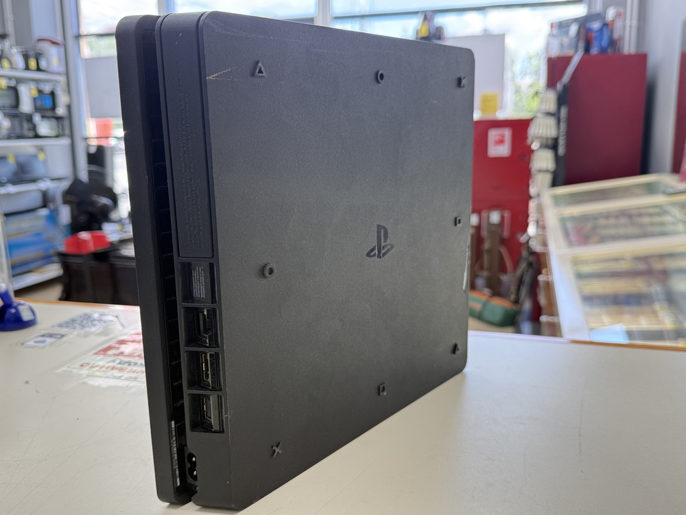 Игровая приставка PlayStation 4 Slim 1Tb