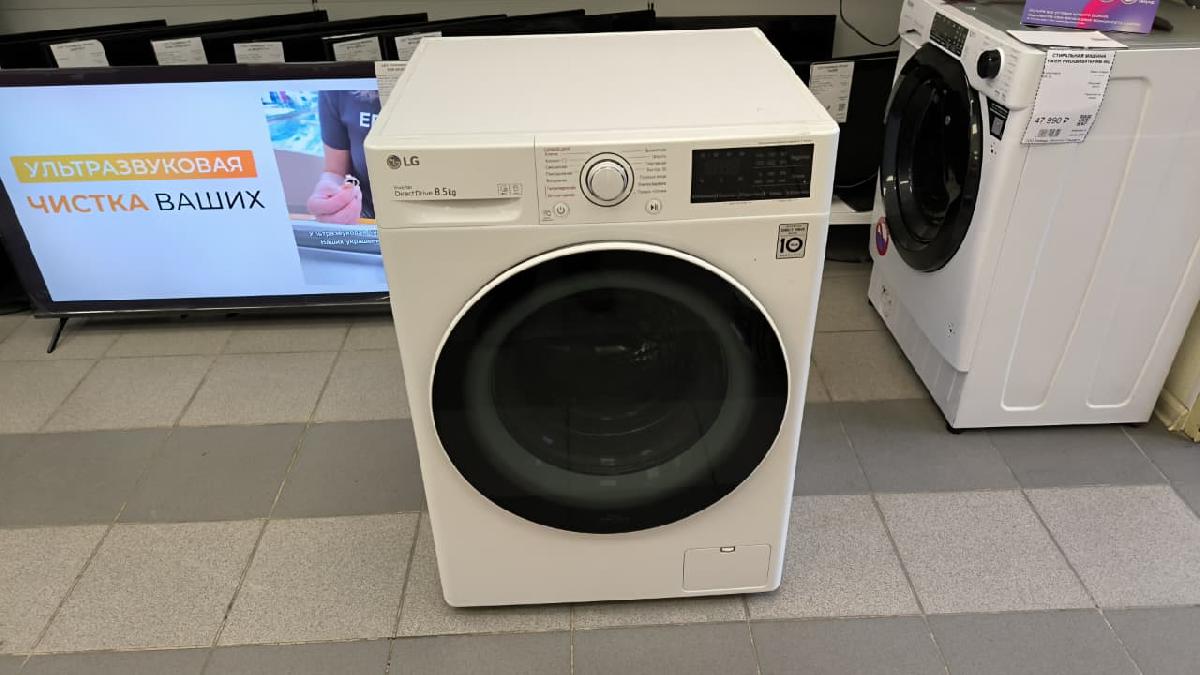 Стиральная машина LG F4V3ES0W