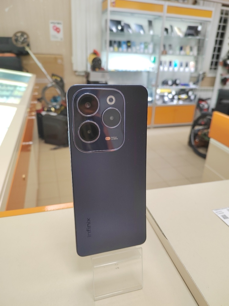Смартфон Infinix HOT 40 8/256