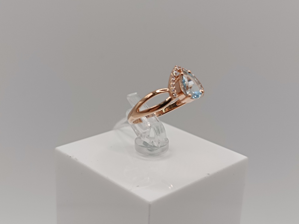 КОЛКМИ585 КОЛЬЦО С КАМНЯМИ (Au 585)