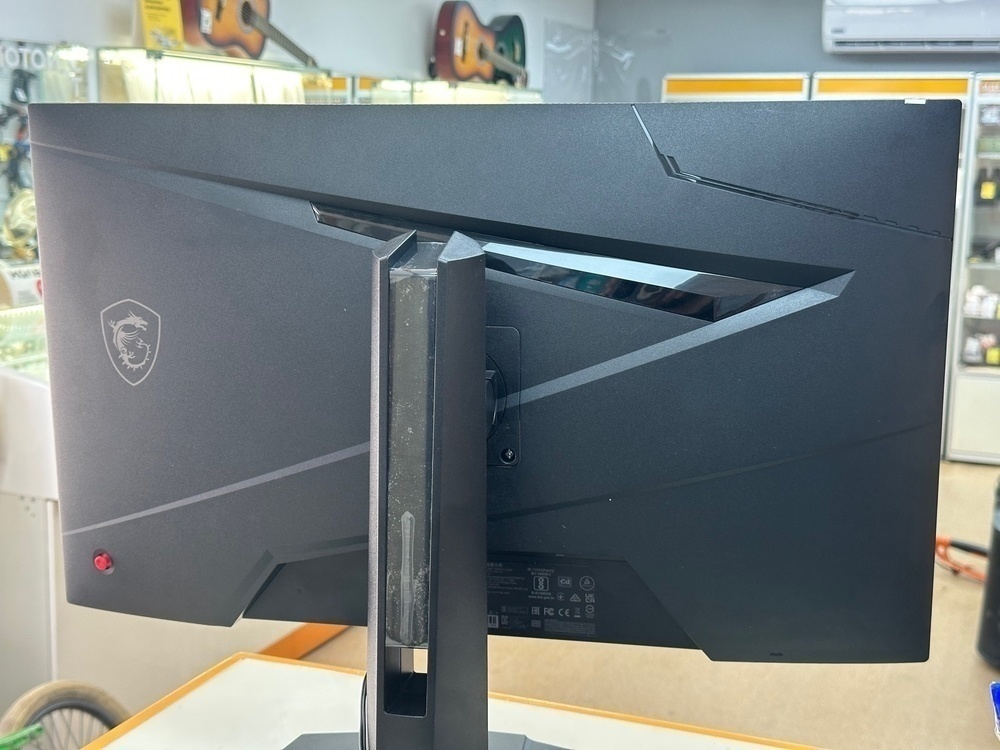 Монитор MSI G274QPF E2