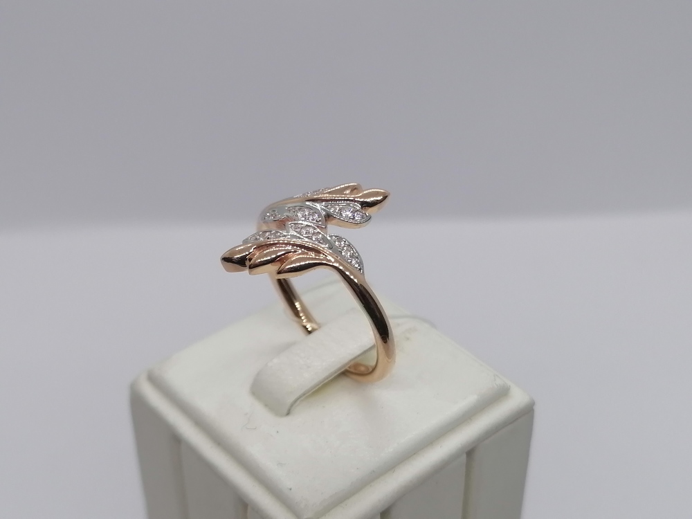 КОЛЬЦО С КАМНЯМИ (Au 585)