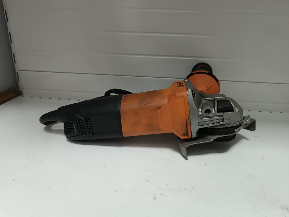 Угловая шлифмашина AEG WS 12-125