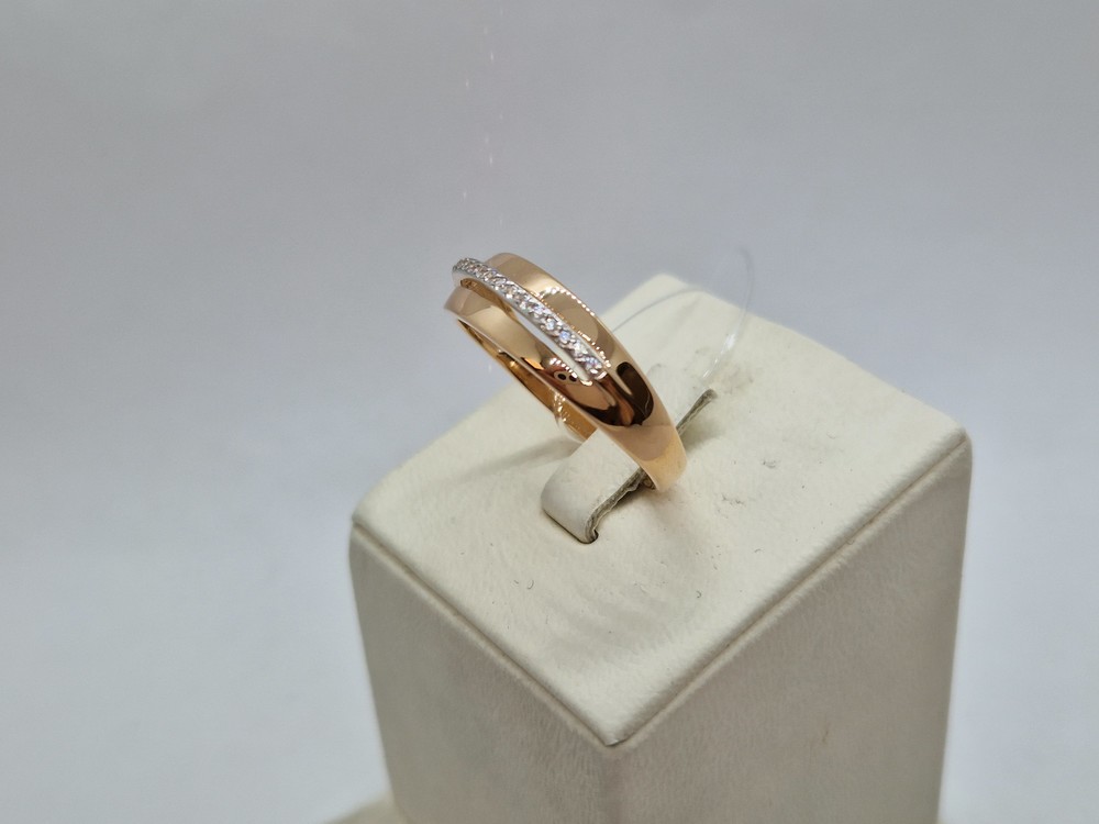 КОЛЬЦО С КАМНЯМИ (Au 585)