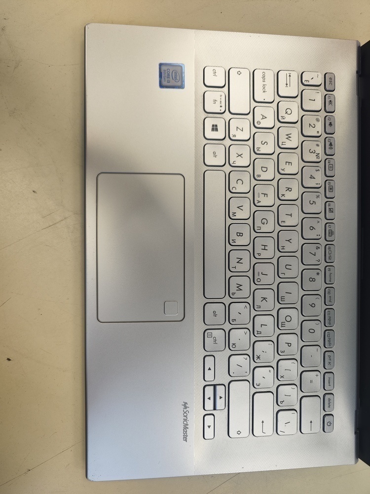 Ноутбук ASUS; Core i3-8145U, Intel UHD Graphics 620, 4 Гб, 256 Гб, Нет