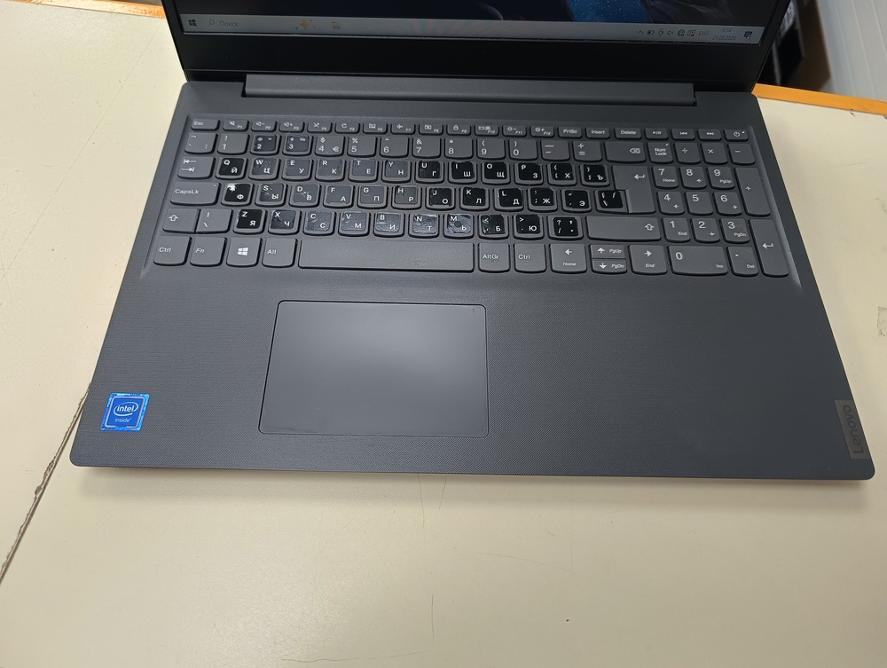 Ноутбук Lenovo ideapad 3; Celeron N4020, Intel UHD Graphics 600, 8 Гб, 240 Гб, Нет