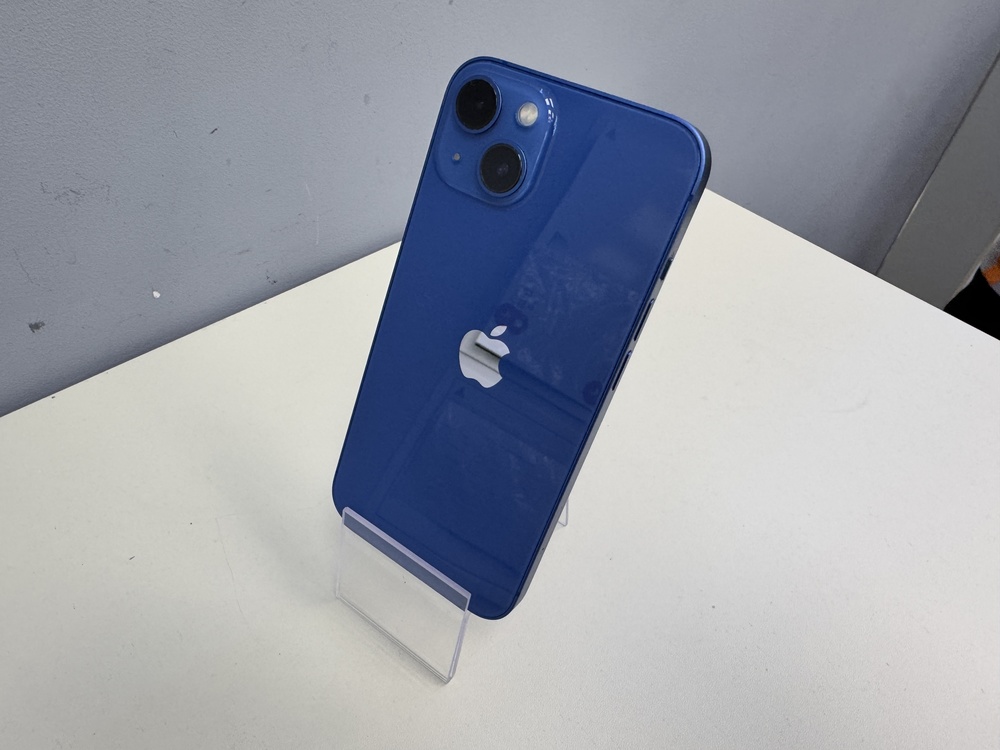 Смартфон Apple iPhone 13 128Gb