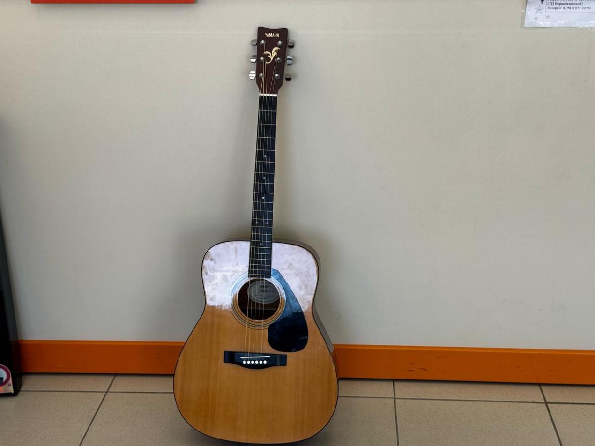 Гитара акустическая Yamaha FG401