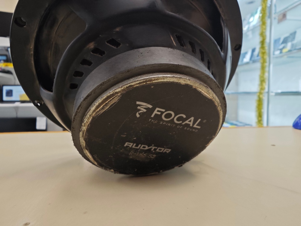 Автоакустика передняя Focal Auditor R-165 S2