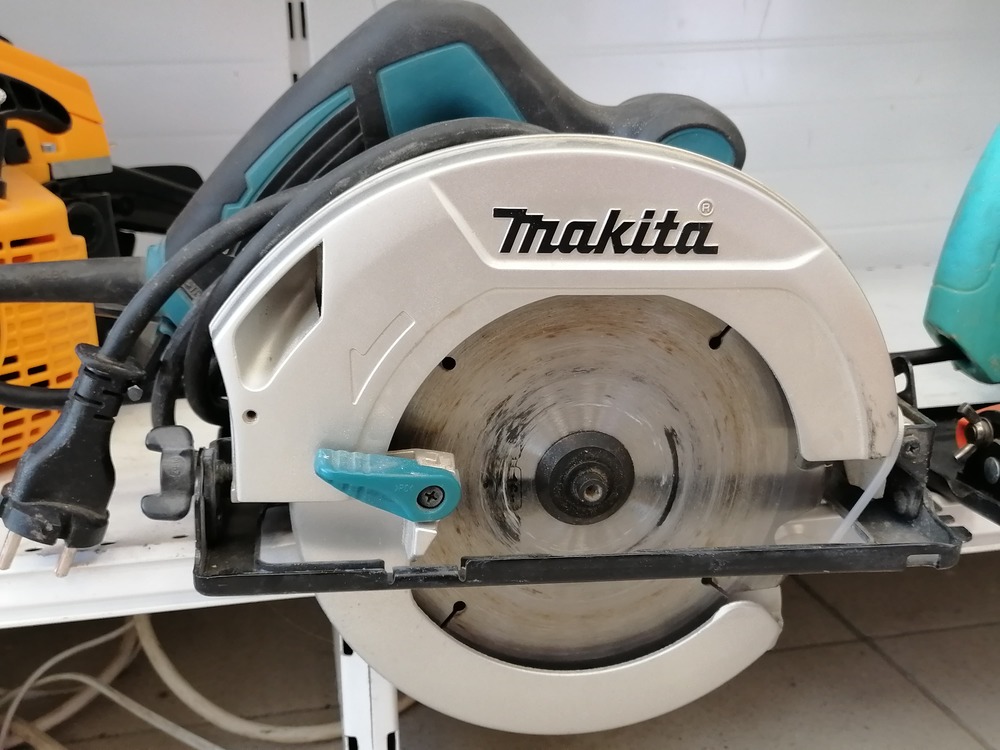 Дисковая пила Makita HS7000