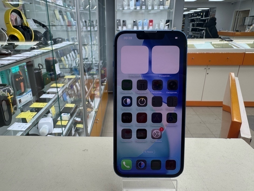 Смартфон Apple iPhone 13 128Gb