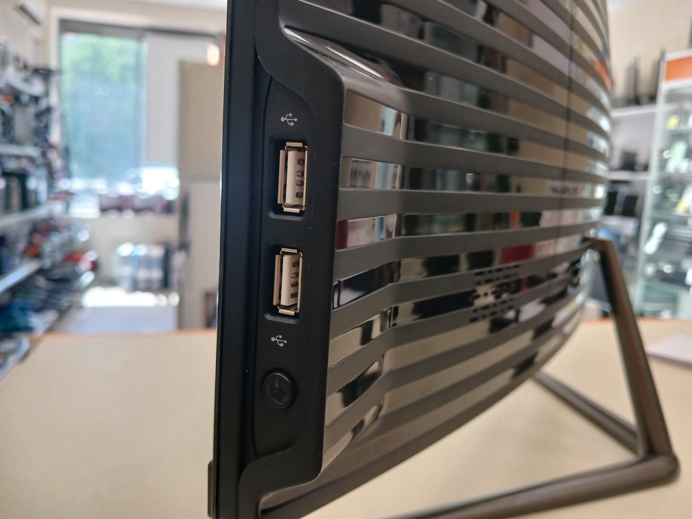 Моноблок Digma; Core i7-9700, HD Graphics, 16 Гб, 512 GB, Нет