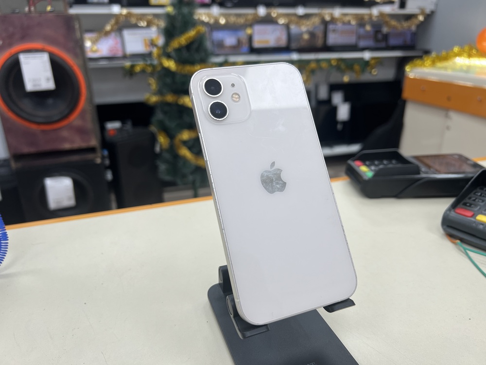 Смартфон Apple iPhone 12 128Gb