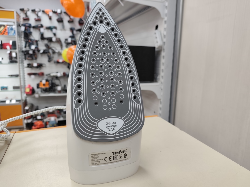 Утюг Tefal Express Steam FV2839E0