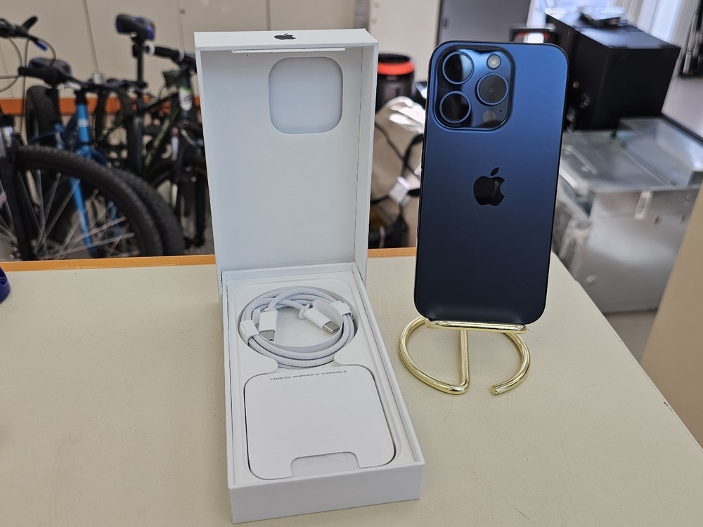Смартфон Apple Iphone 15 Pro 128Gb