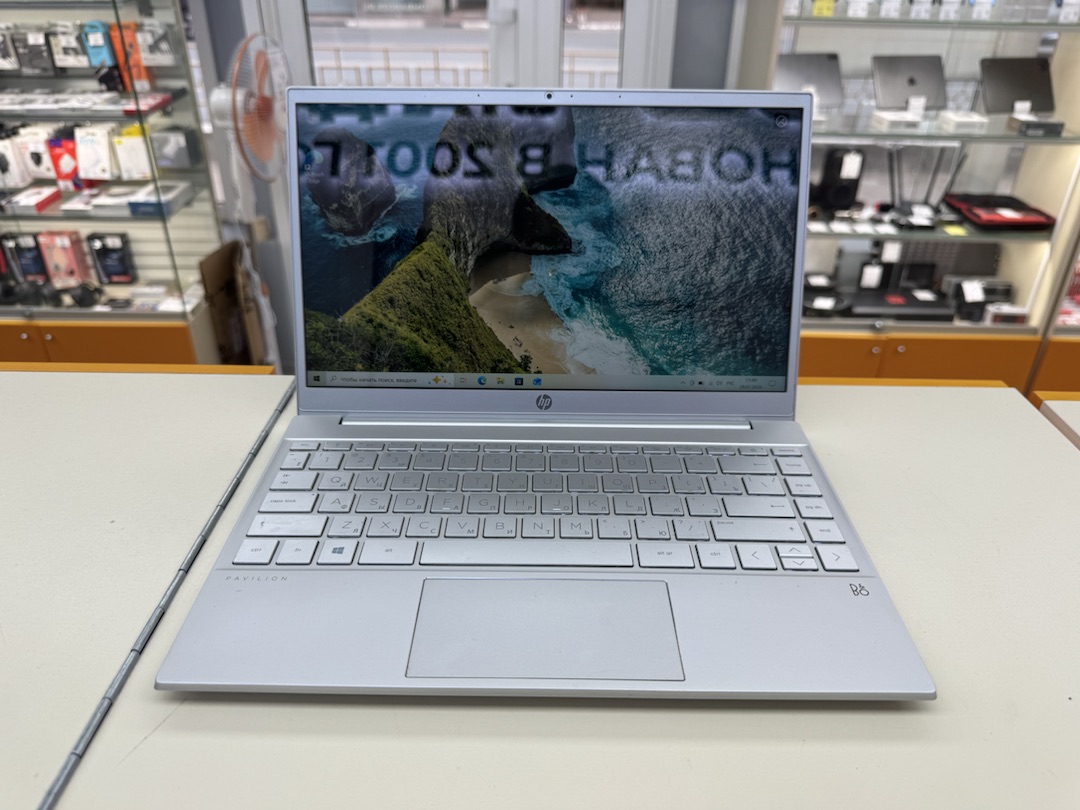 Ноутбук HP; Core I3-1115G4, Intel UHD Graphics, 8 Гб, 240 Гб, Нет