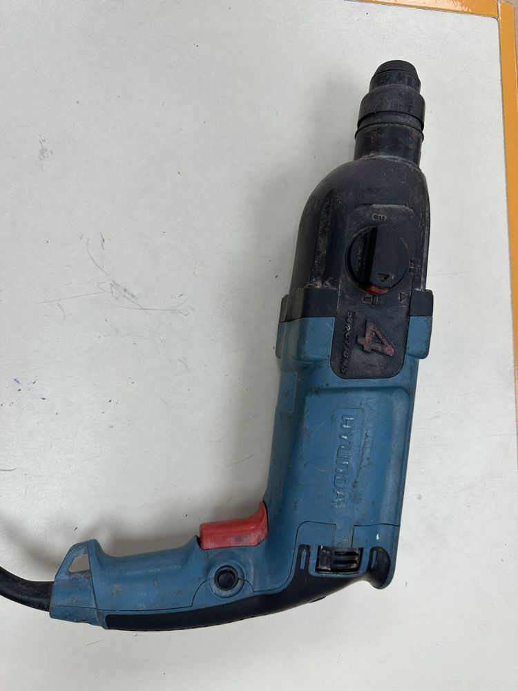 Перфоратор Hyundai H850