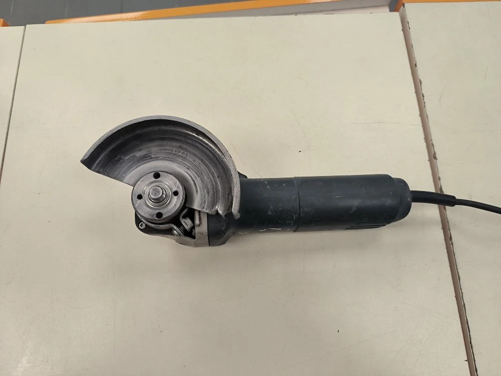 Угловая шлифмашина Bosch GWS 9-125 PROFESSIOHAL