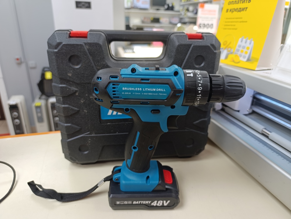 Шуруповерт Makita 48V