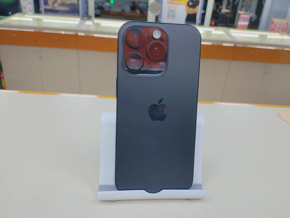 Смартфон Apple Iphone 16 Pro 128Gb