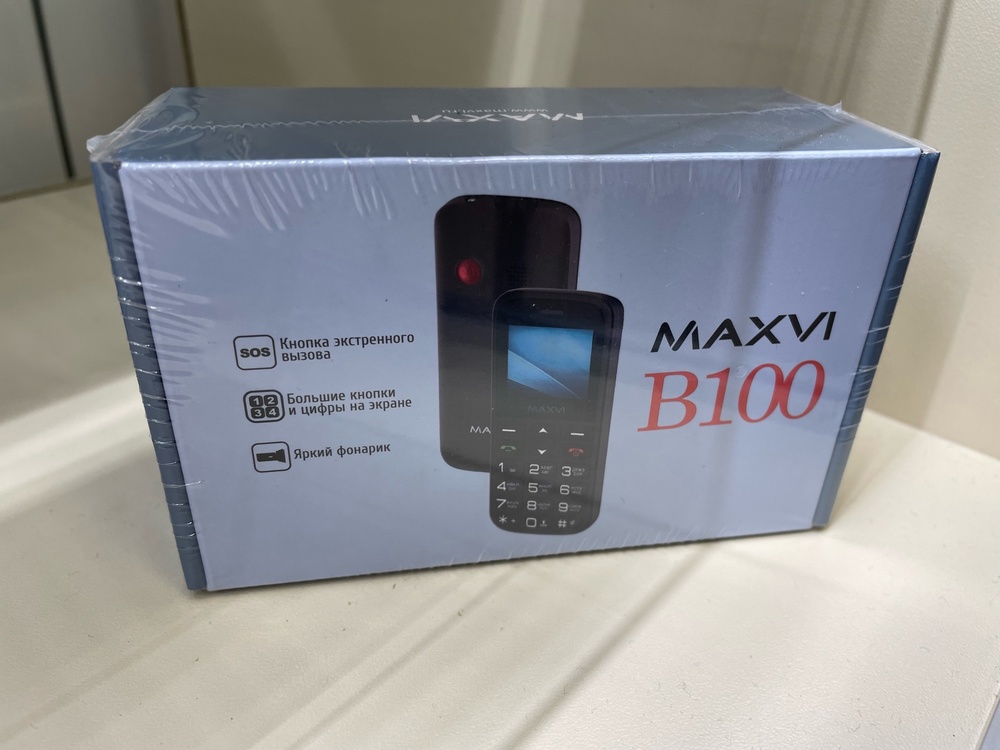 Мобильный телефон Maxvi B100