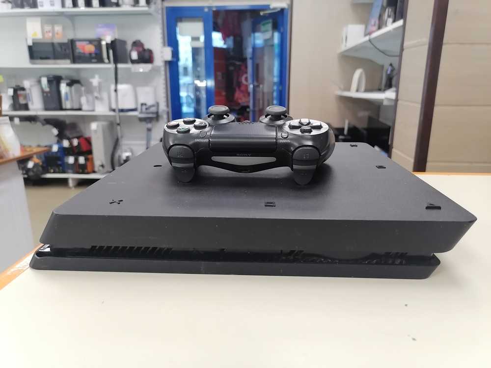 Игровая приставка PlayStation 4 Slim 1Tb