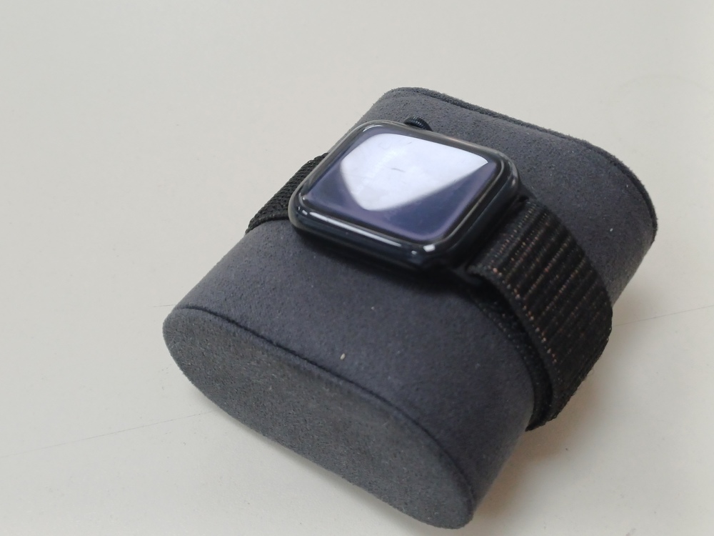 Смарт-часы Apple Watch SE 2022 40mm