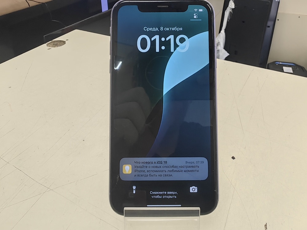 Смартфон Apple iPhone 11 64Gb