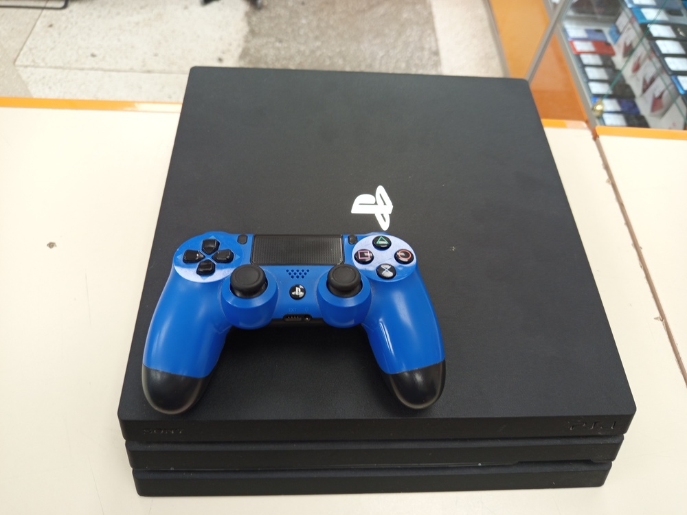 Игровая приставка PlayStation 4 Pro 1Tb Игровая приставка PlayStation 4 Pro 1Tb