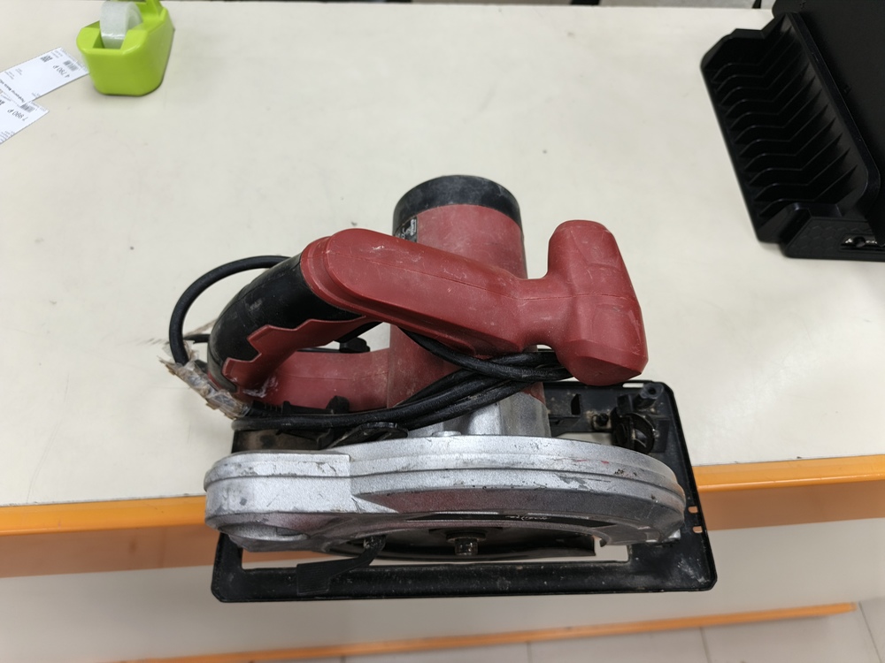 Дисковая пила Elitech ПД 1565