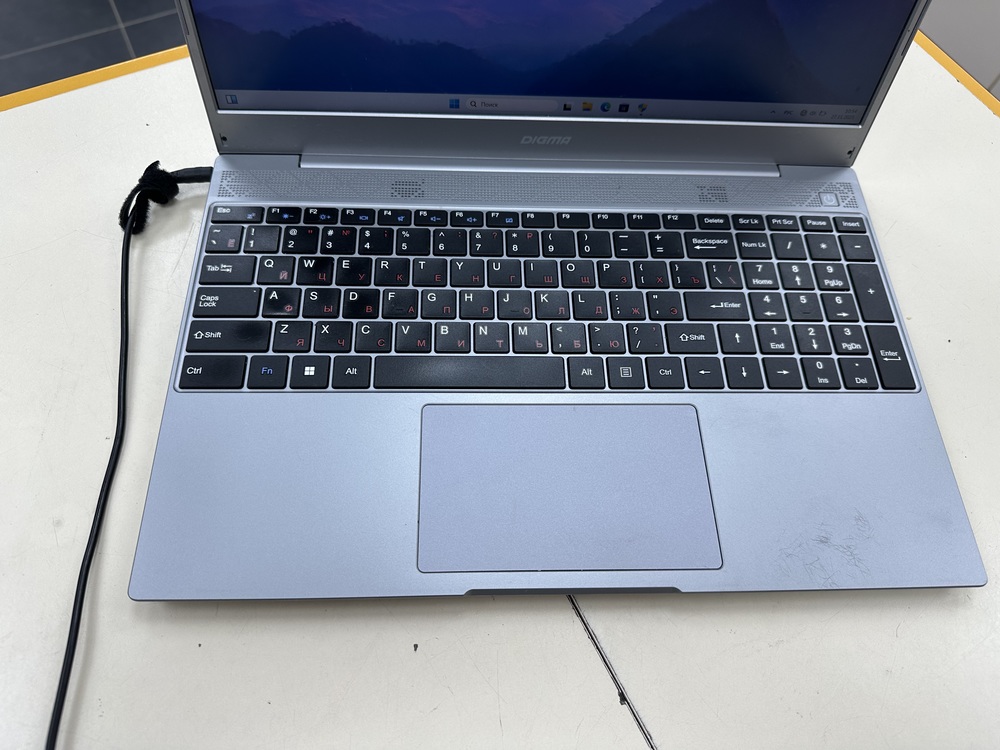 Ноутбук DIGMA; Ryzen 5 3500U, Intel UHD Graphics, 8 Гб, 256 Гб, Нет