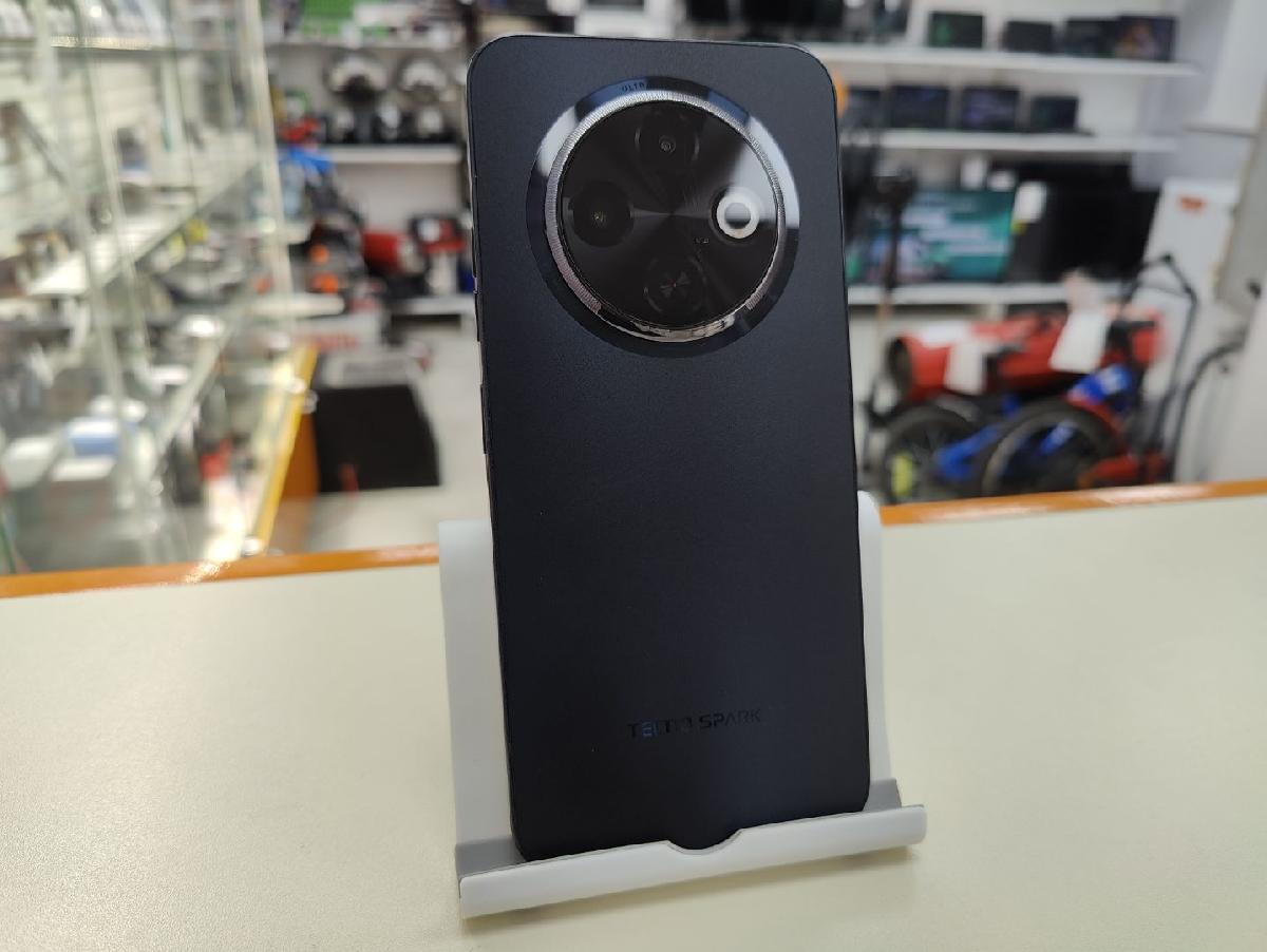 Смартфон Tecno SPARK 30C 8/256